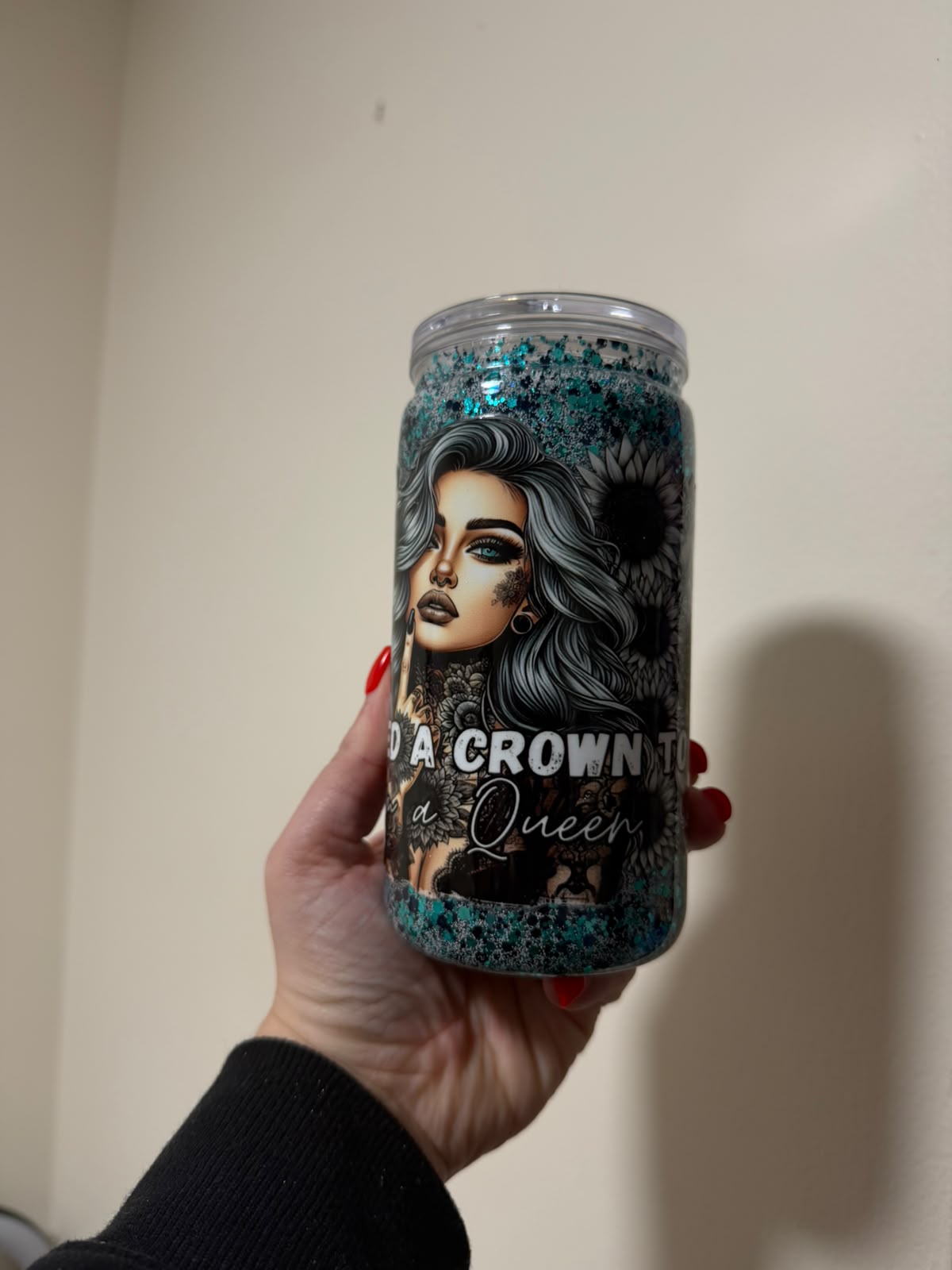 16oz Acrylic I dont need a Crown Snowglobe